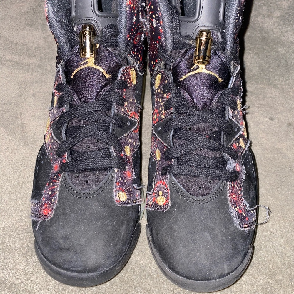 Jordans (Chinese New Year, Limited Edition)
